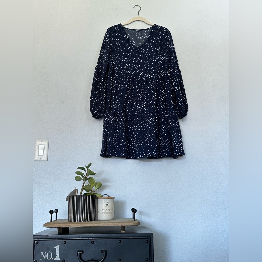 navy polka dot dress!